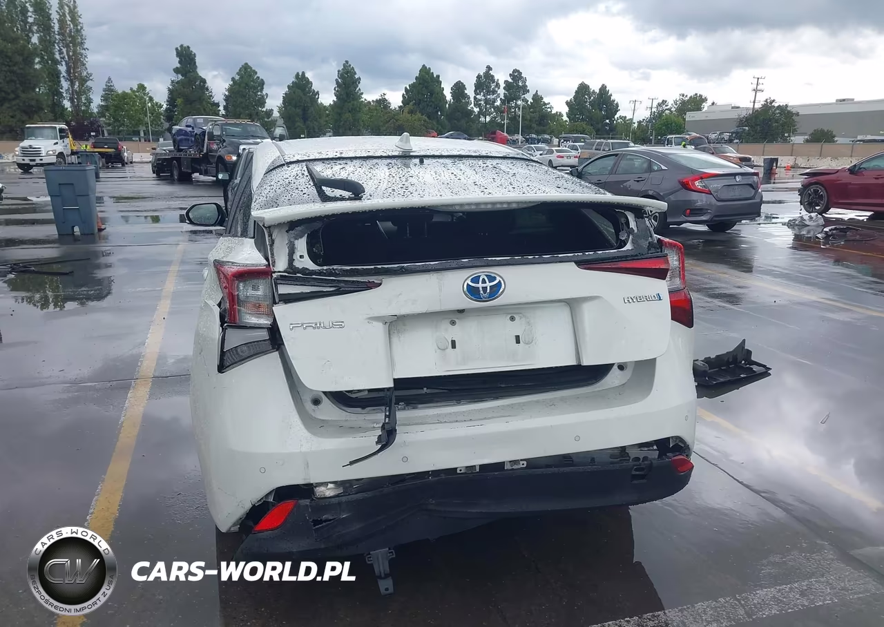 2019 Toyota Prius Le VIN:JTDKARFU7K3101817 - 6
