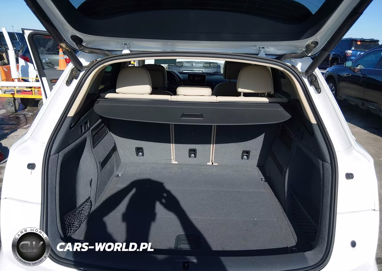 2018 Audi Q5 VIN:WA1BNAFY5J2002680 - 17