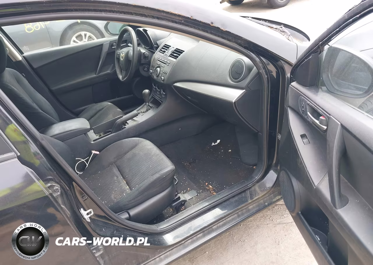 2012 Mazda Mazda3 I Sport VIN:JM1BL1UG8C1588418 - 5