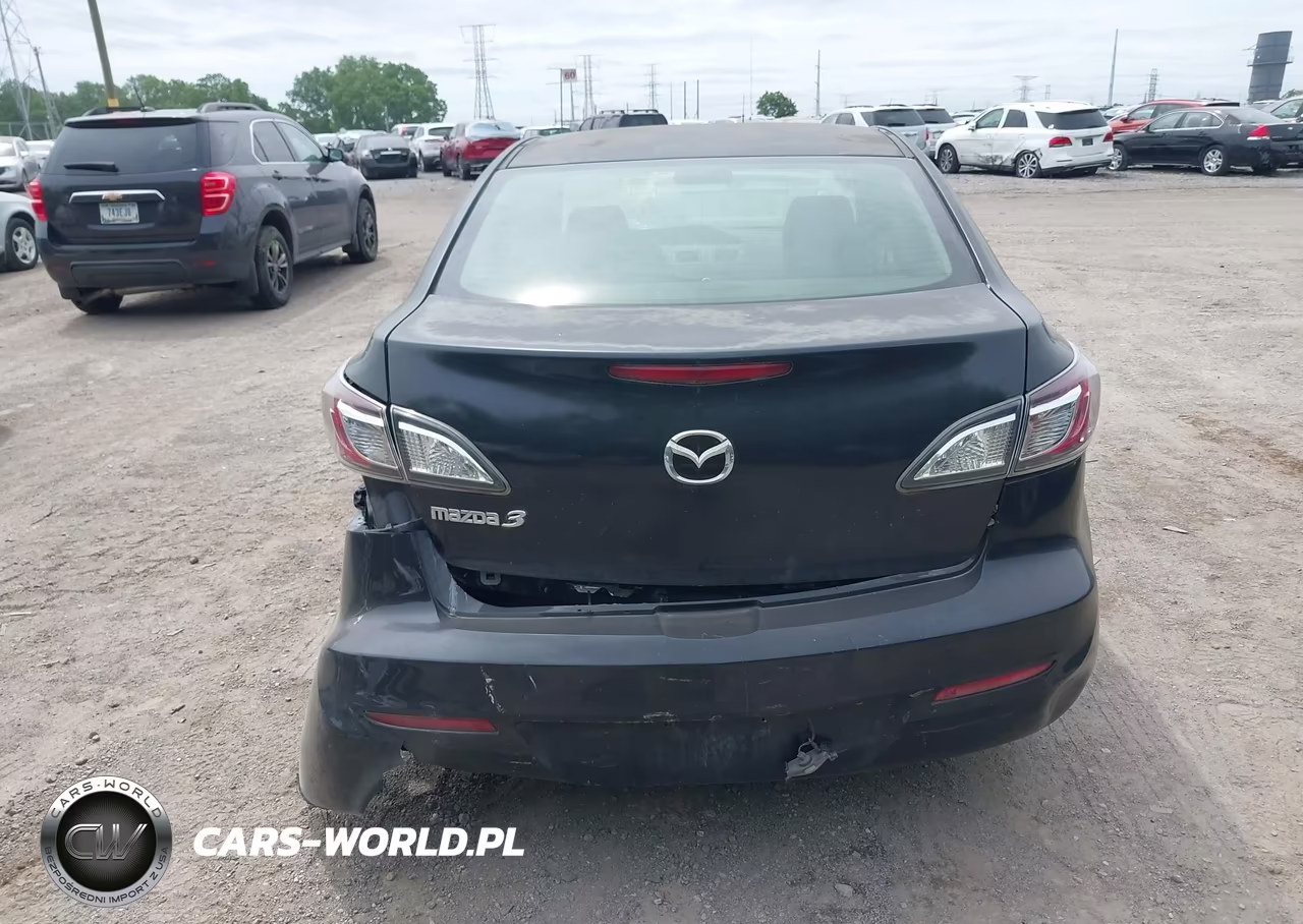 2012 Mazda Mazda3 I Sport VIN:JM1BL1UG8C1588418 - 6