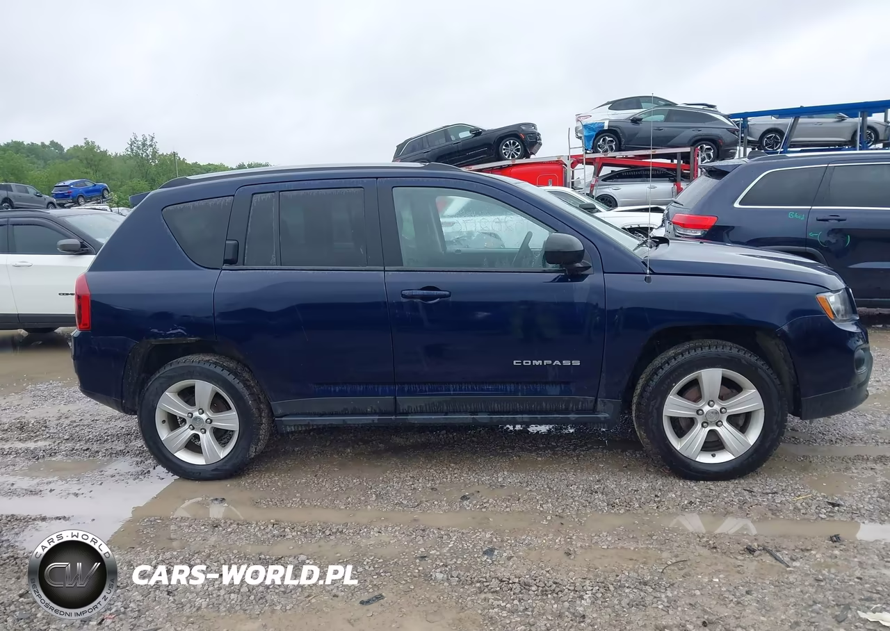 2017 Jeep Compass Sport 4X4 VIN:1C4NJDBBXHD106310 - 13
