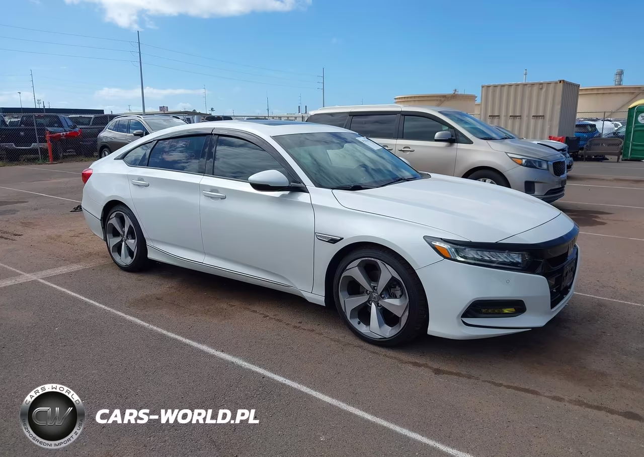 2020 Honda Accord Touring – zdjęcie 1 z 17