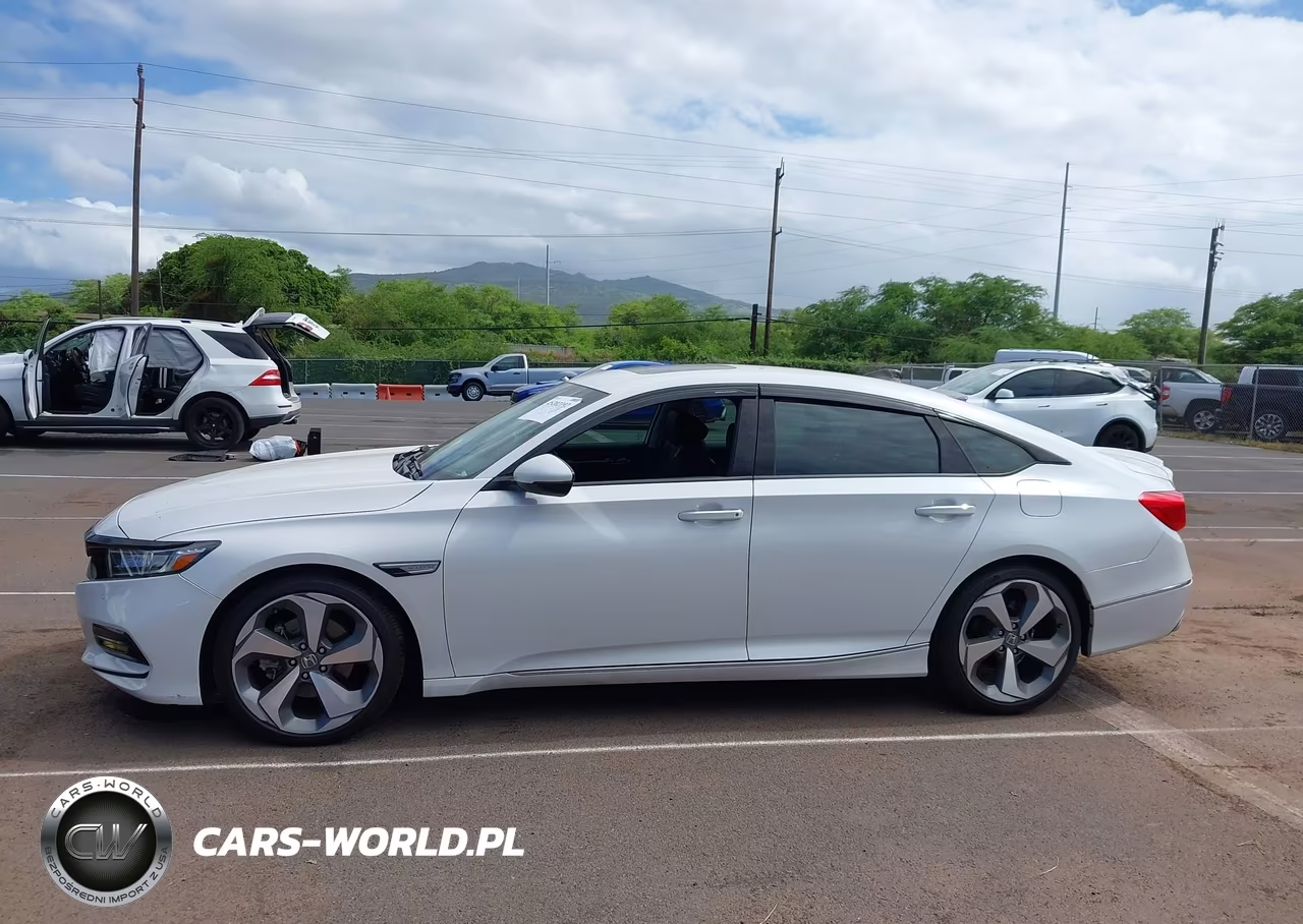 2020 Honda Accord Touring VIN:1HGCV2F90LA016974 - 15