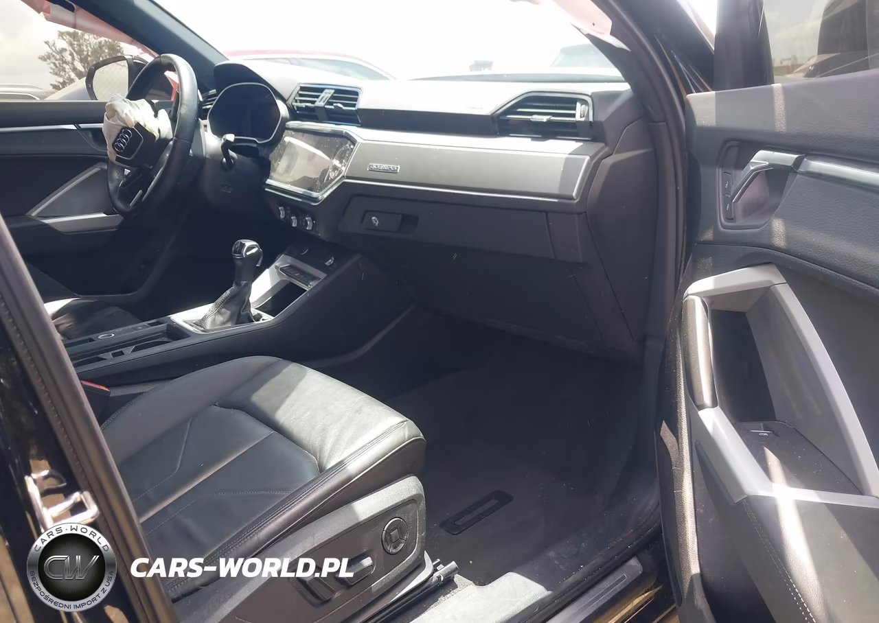 2023 Audi Q3 Premium 45 Tfsi S Line Quattro Tiptronic VIN:WA1DECF31P1151918 - 5