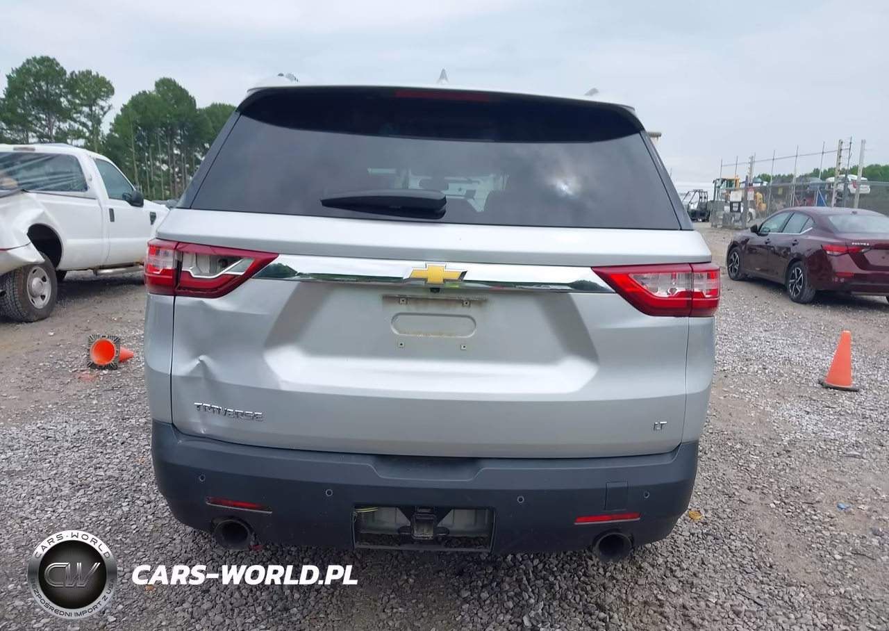 2018 Chevrolet Traverse 1Lt VIN:1GNERGKW2JJ103896 - 16