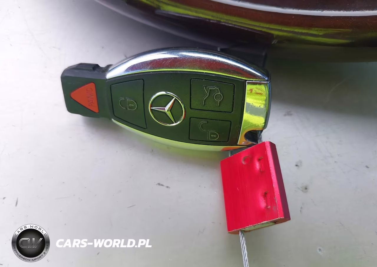 2010 Mercedes-Benz E 550 VIN:WDDKJ7CB8AF005642 - 11