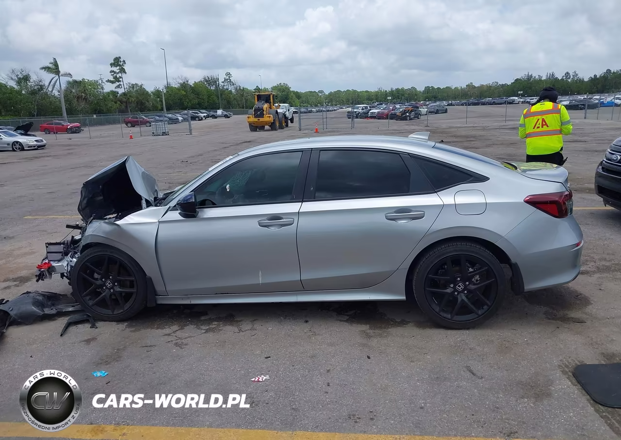2025 Honda Civic Sport VIN:2HGFE2F56SH606655 - 15