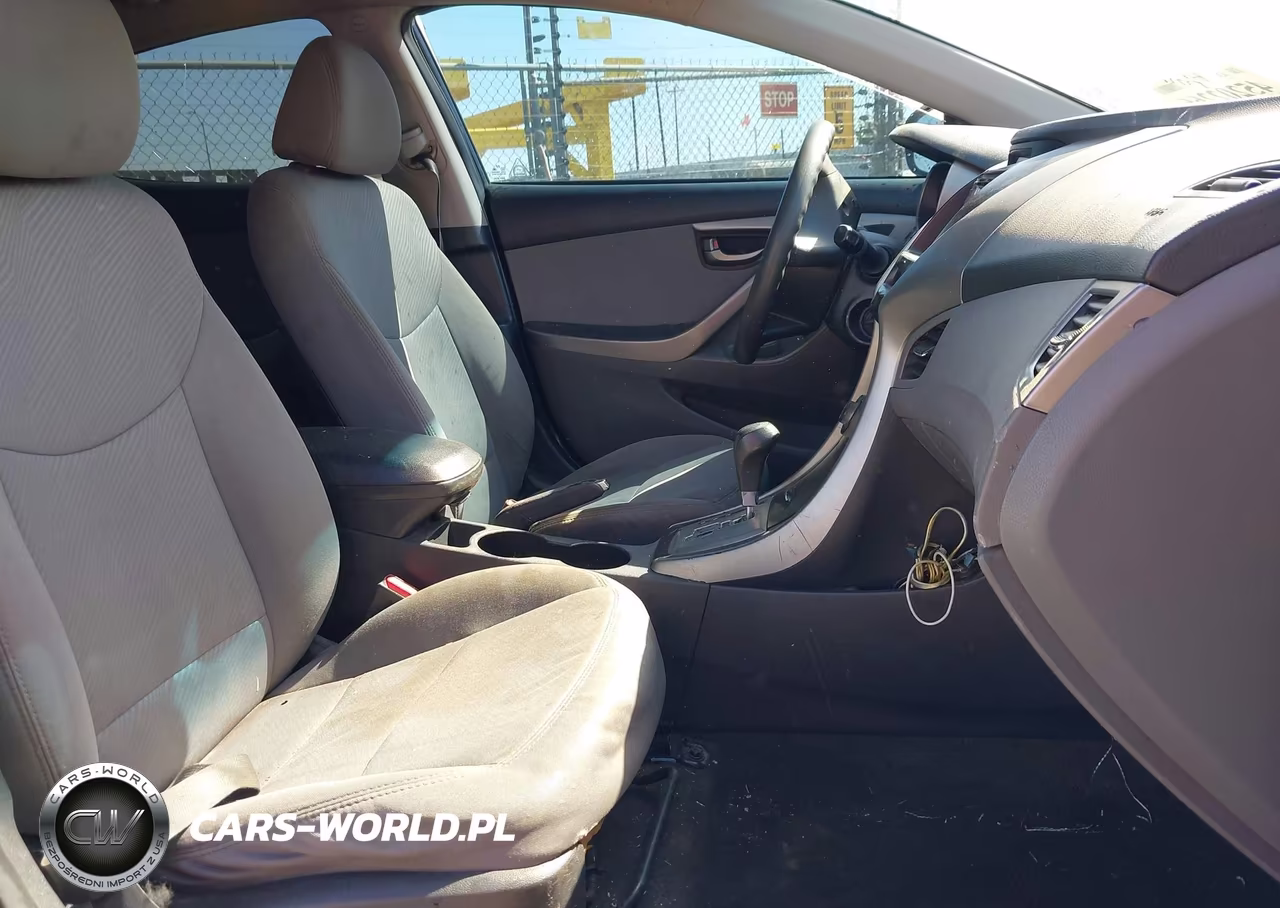 2013 Hyundai Elantra Gls VIN:5NPDH4AE9DH240796 - 5