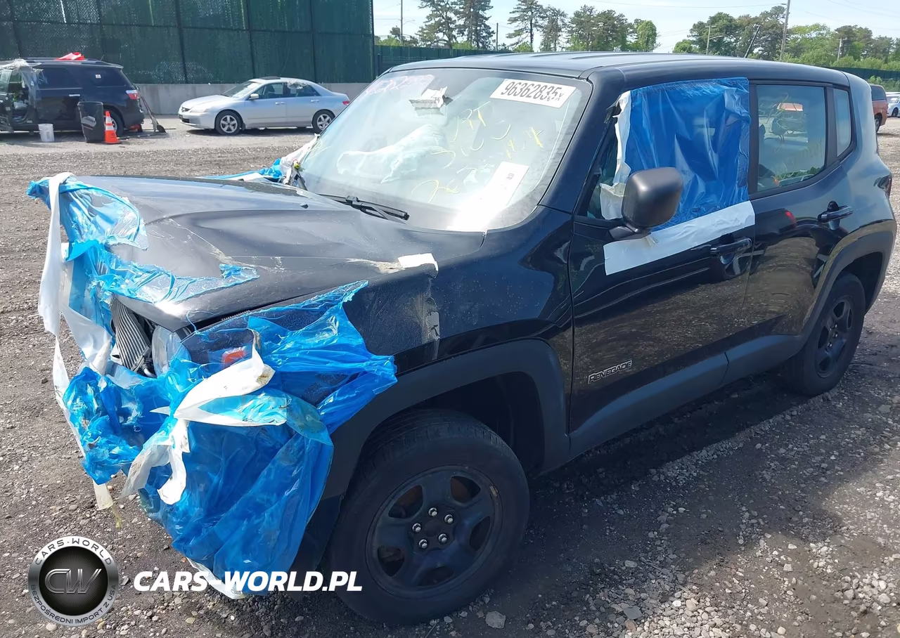2017 Jeep Renegade Sport VIN:ZACCJBAB9HPE69924 - 2