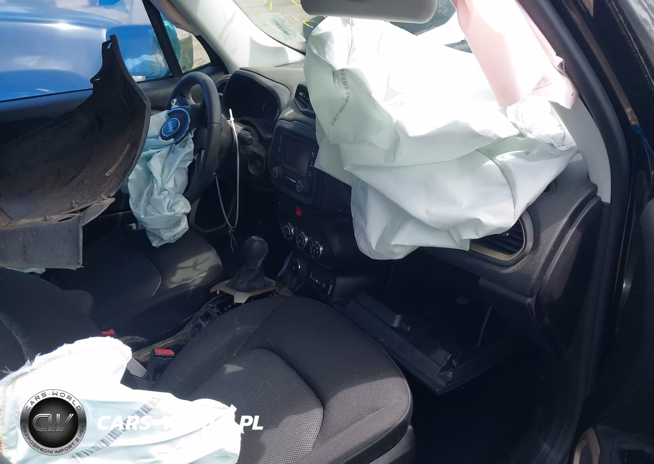 2017 Jeep Renegade Sport VIN:ZACCJBAB9HPE69924 - 5