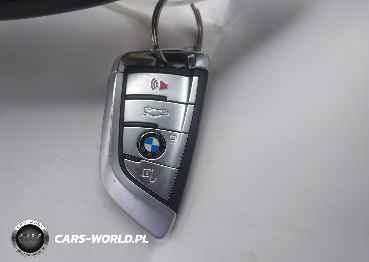2017 BMW X5 xDrive35I VIN:5UXKR0C38H0V75512 - 11