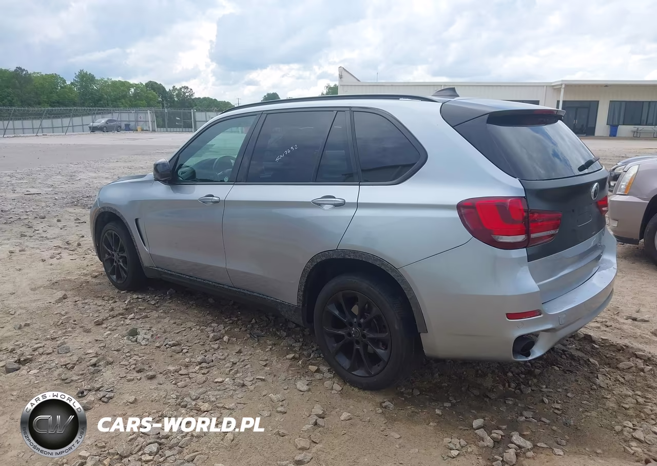 2017 BMW X5 xDrive35I VIN:5UXKR0C38H0V75512 - 3