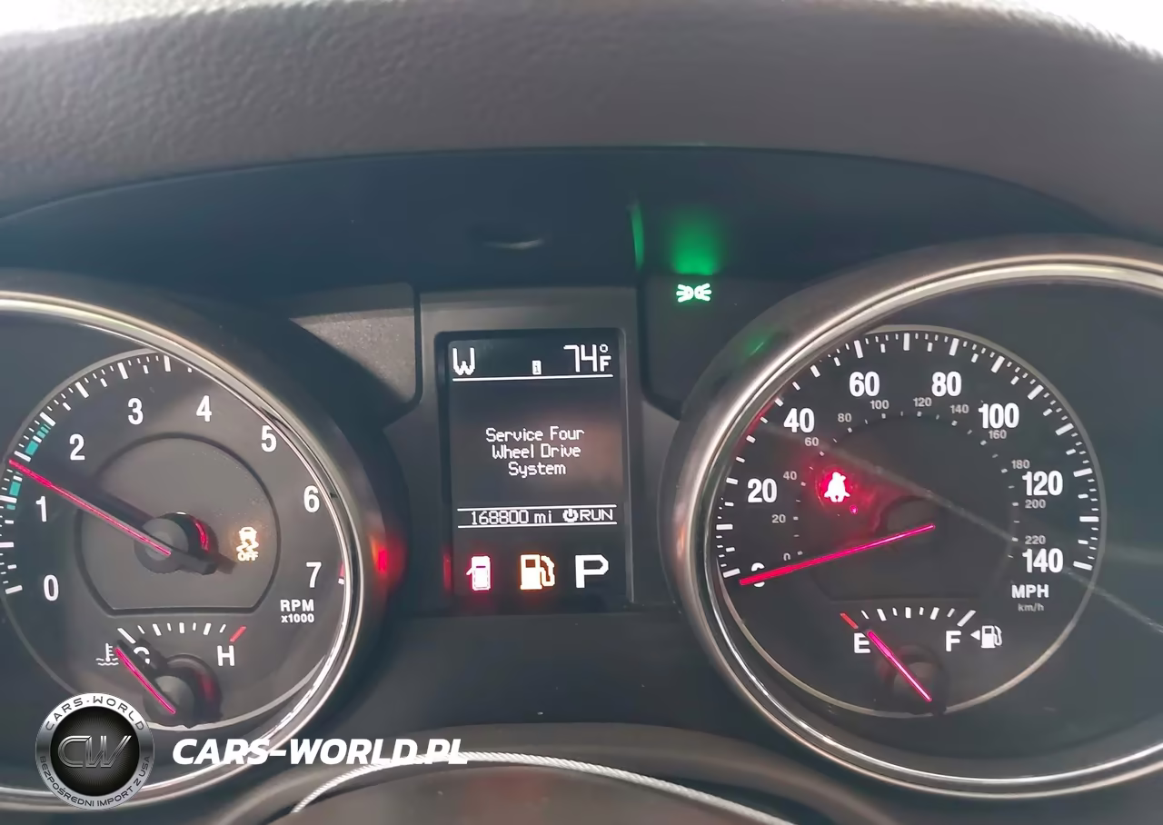 2011 Jeep Grand Cherokee Laredo VIN:1J4RR4GGXBC670013 - 7