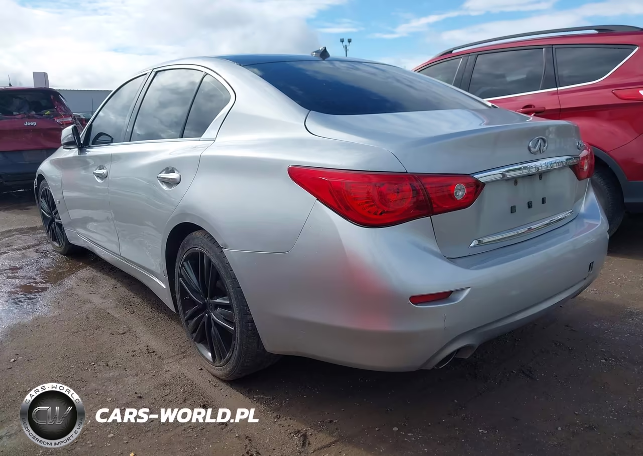 2015 Infiniti Q50 VIN:JN1BV7AP8FM358918 - 3