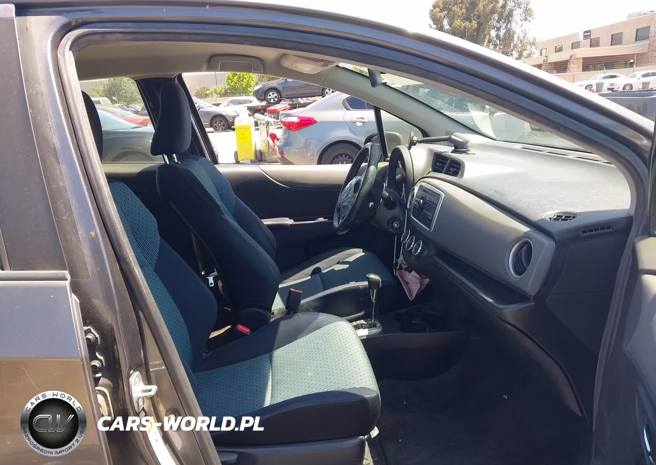 2012 Toyota Yaris Se VIN:JTDKTUD34CD531310 - 5