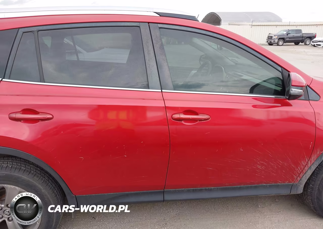 2015 Toyota Rav4 Xle VIN:JTMWFREVXFJ038565 - 13