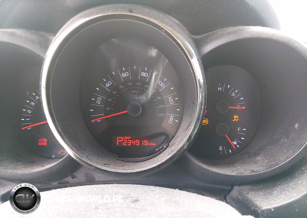 2011 Kia Soul + VIN:KNDJT2A2XB7730516 - 7