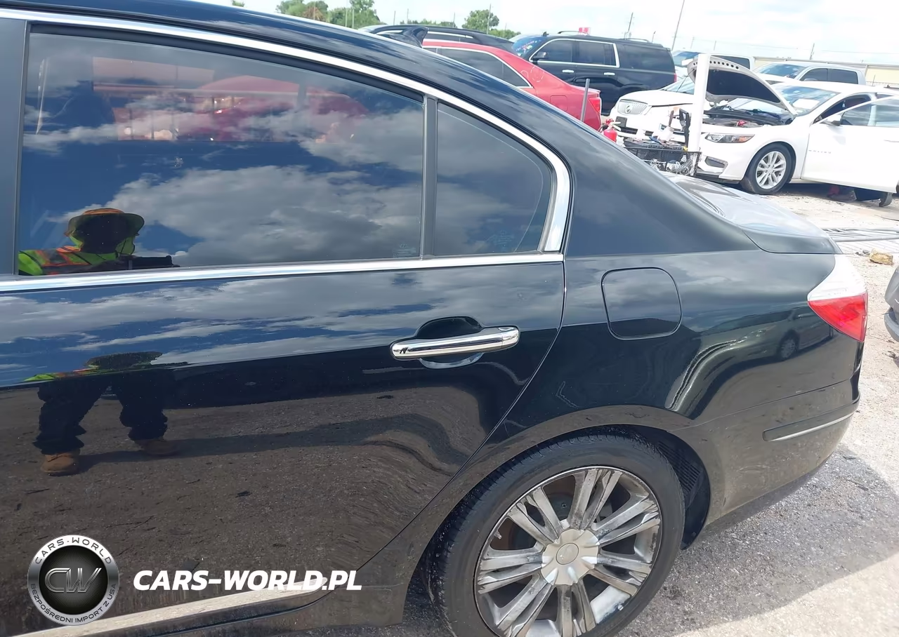 2009 Hyundai Genesis 4.6 VIN:KMHGC46F69U050637 - 14
