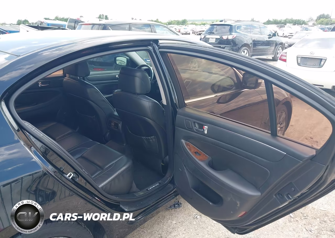 2009 Hyundai Genesis 4.6 VIN:KMHGC46F69U050637 - 8
