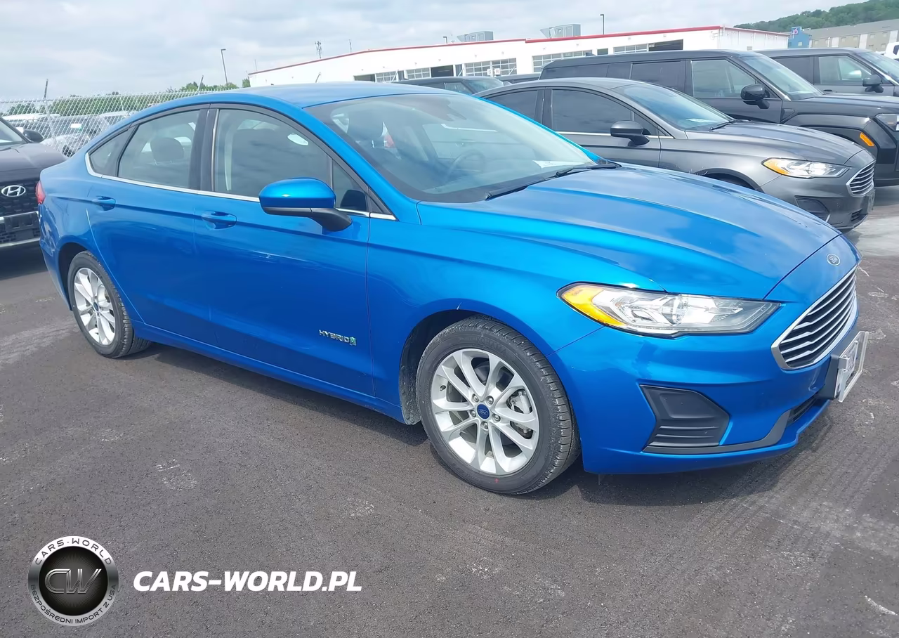 2019 Ford Fusion Hybrid Se – zdjęcie 1 z 21