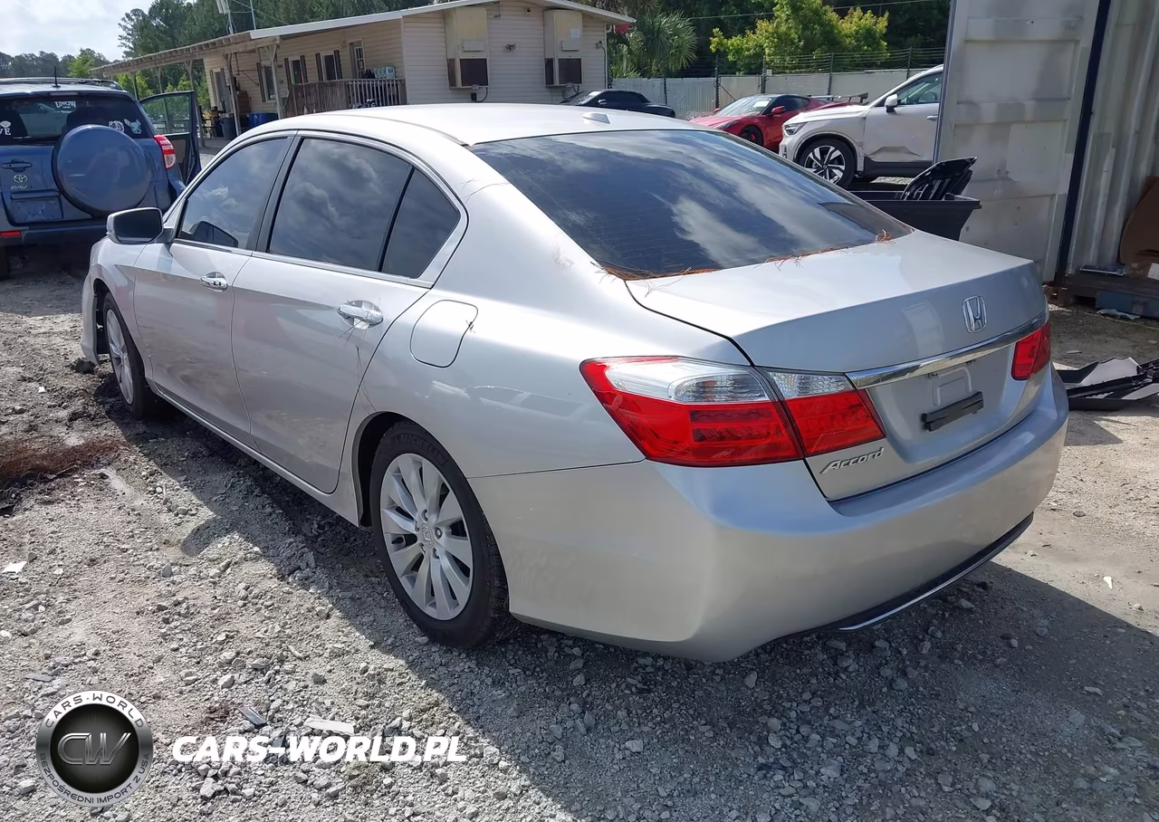 2015 Honda Accord Ex-L VIN:1HGCR2F89FA040058 - 3