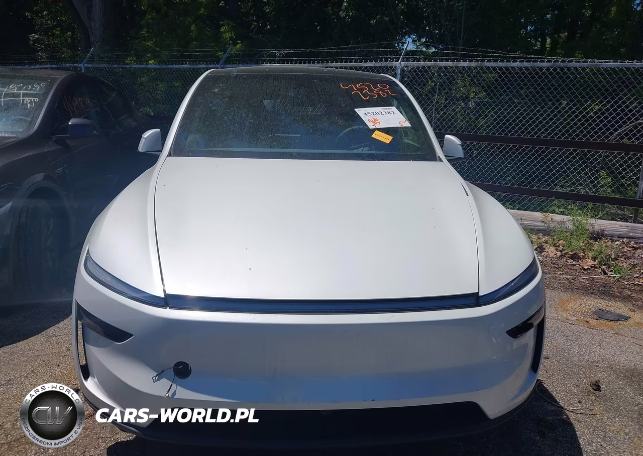 2026 Tesla Model Y All-Wheel Drive-Long Range Launch Series-Premium All-Wheel Drive VIN:7SAYGAEE6TF604122 - 11