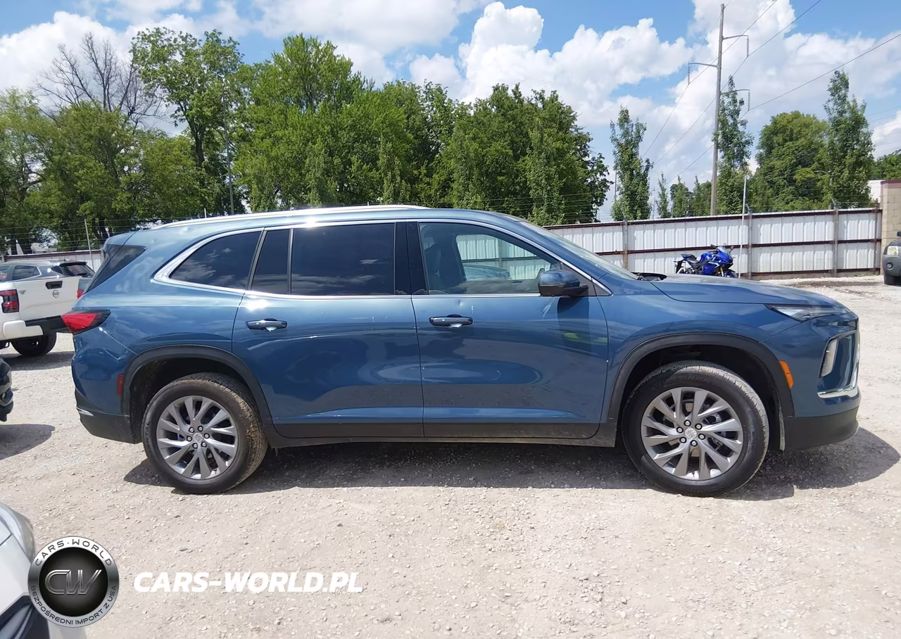 2025 Buick Enclave Preferred Fwd VIN:5GAEVARSXSJ284818 - 13