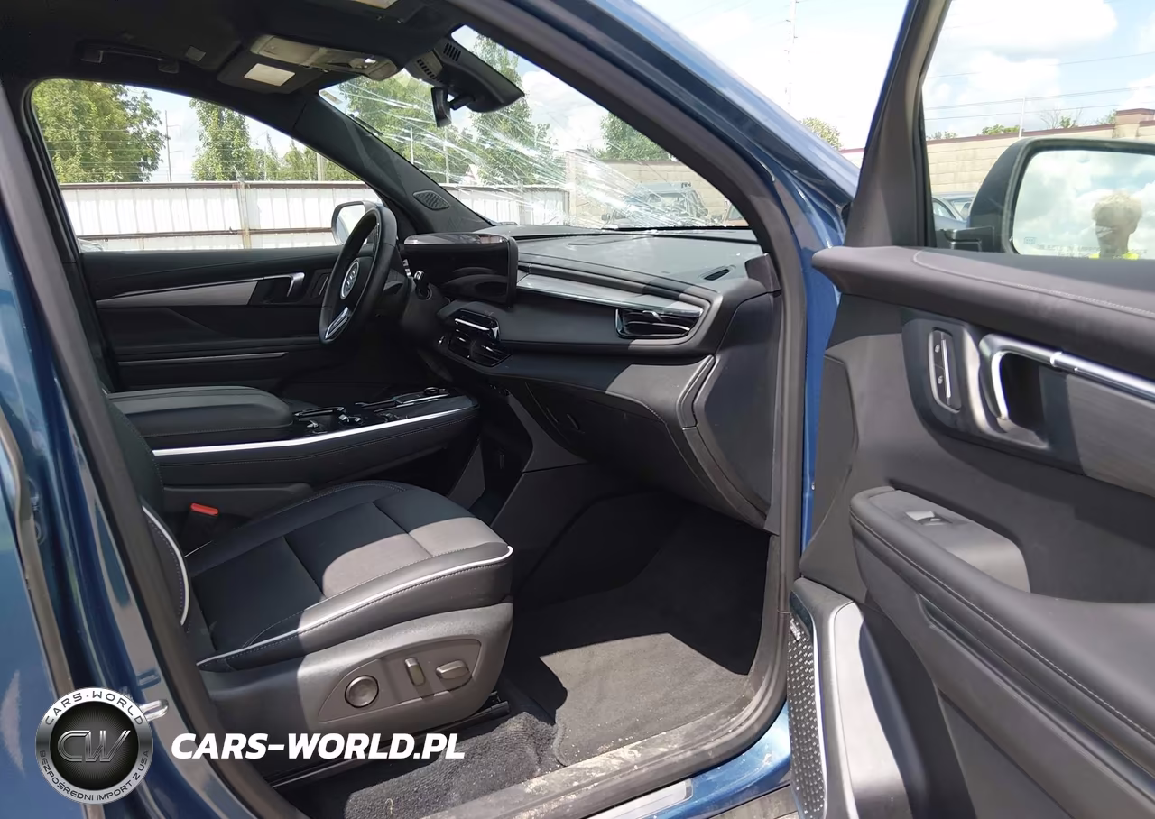 2025 Buick Enclave Preferred Fwd VIN:5GAEVARSXSJ284818 - 5