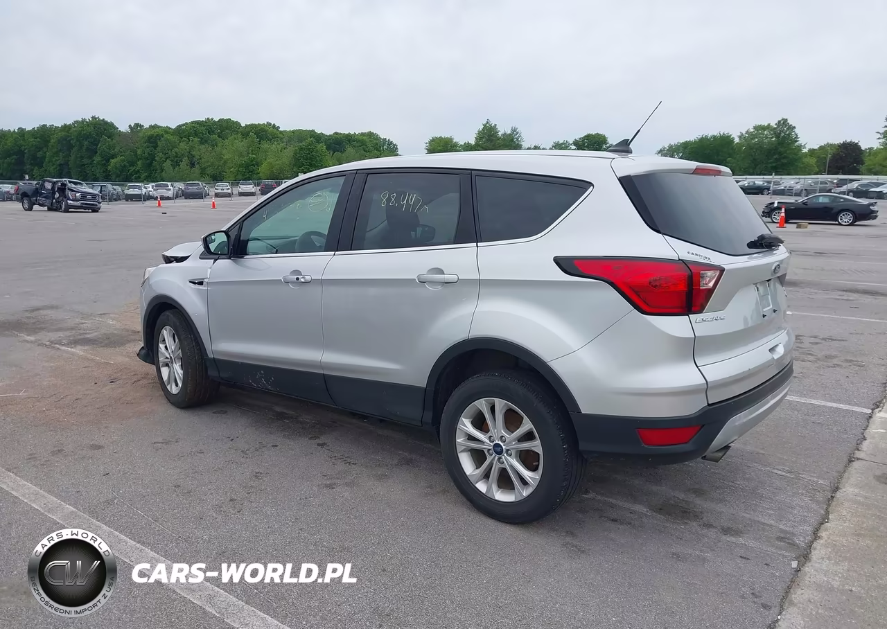 2019 Ford Escape Se VIN:1FMCU0GD0KUC23611 - 3