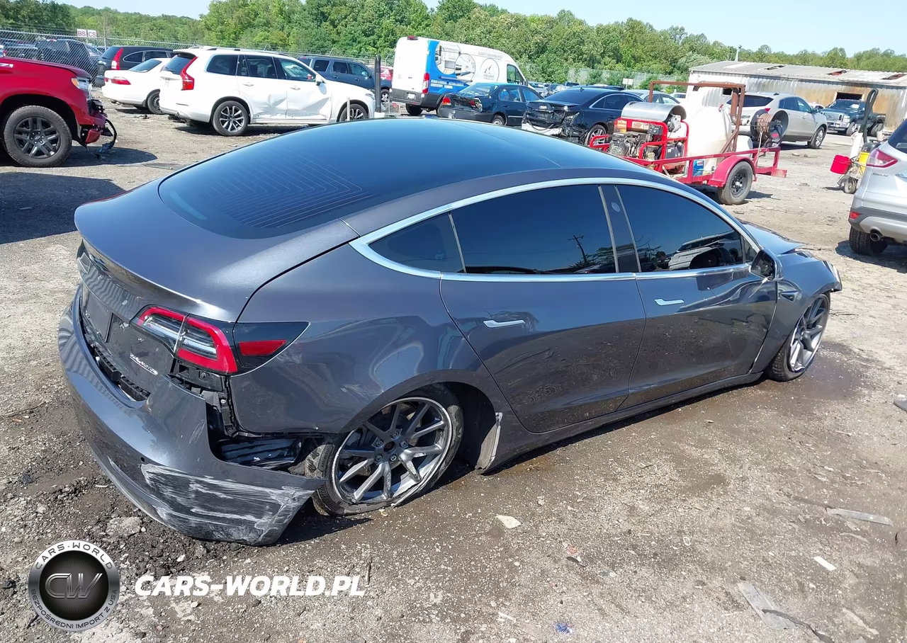 2019 Tesla Model 3 Long Range-Performance VIN:5YJ3E1EB8KF477326 - 4