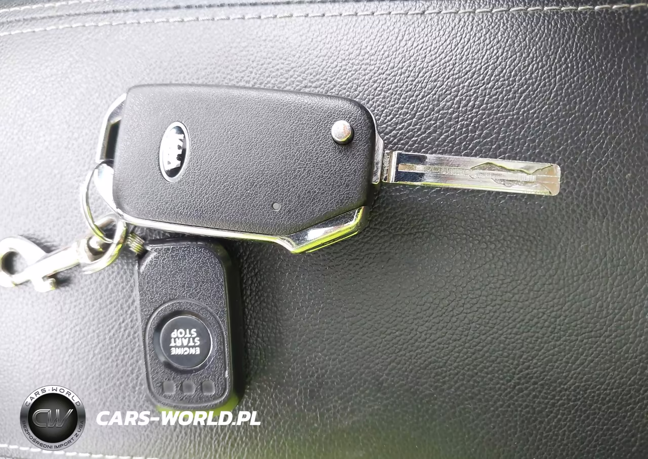 2022 Kia Sportage Nightfall Edition VIN:KNDP6CAC7N7961717 - 11