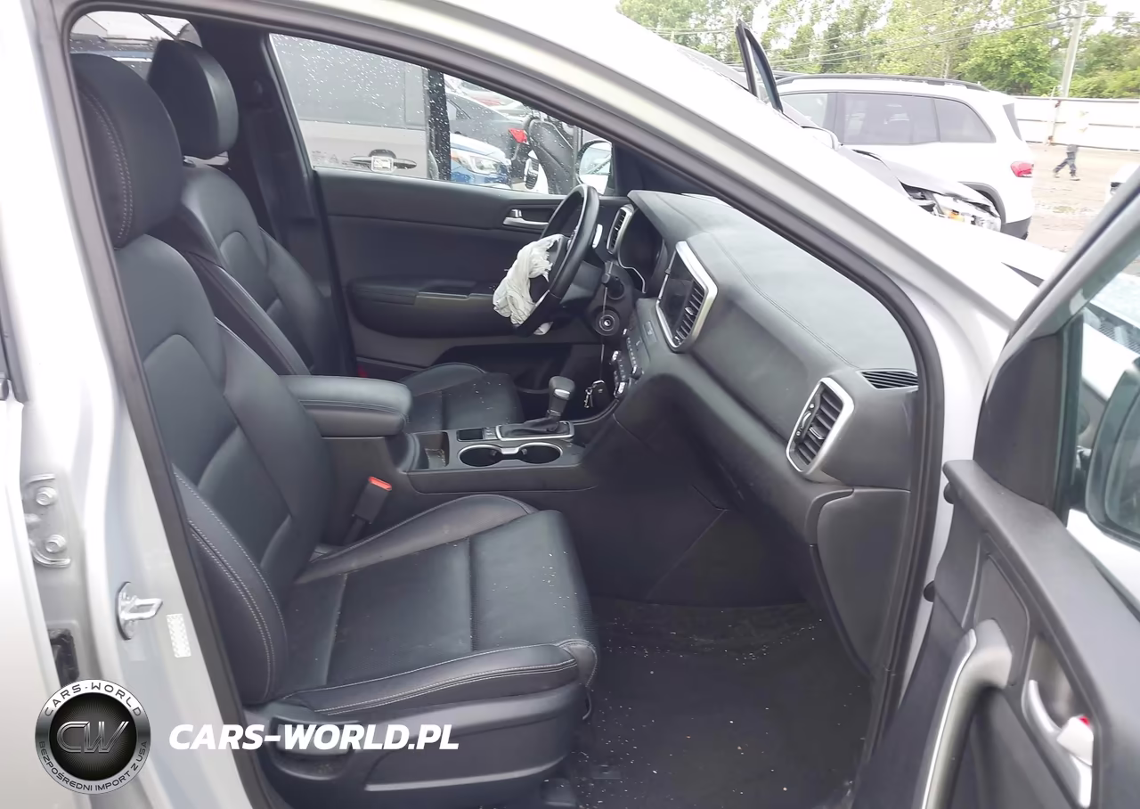 2022 Kia Sportage Nightfall Edition VIN:KNDP6CAC7N7961717 - 5
