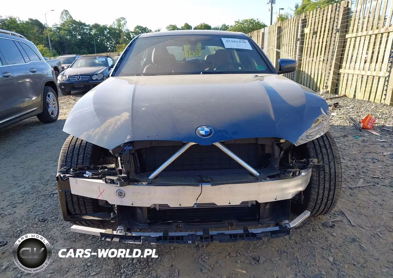 2025 BMW 330I xDrive VIN:3MW89CW00S8F00229 - 13