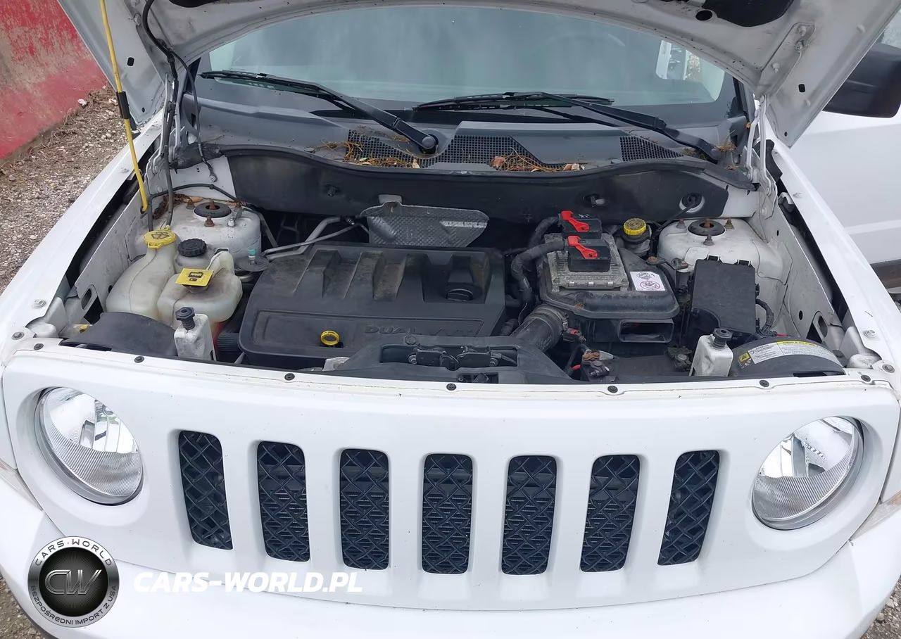 2012 Jeep Patriot Sport VIN:1C4NJRBB6CD592653 - 10