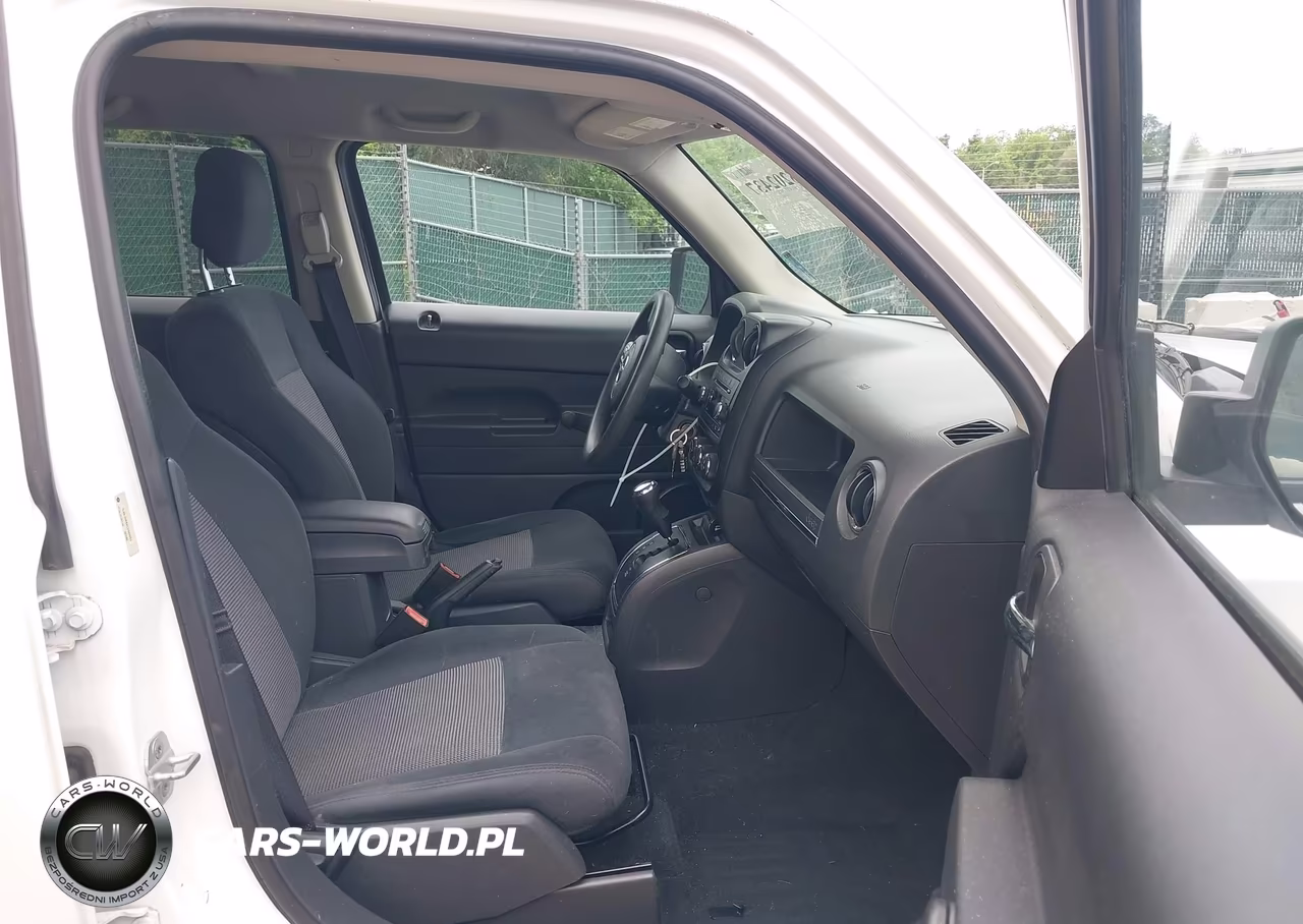 2012 Jeep Patriot Sport VIN:1C4NJRBB6CD592653 - 5
