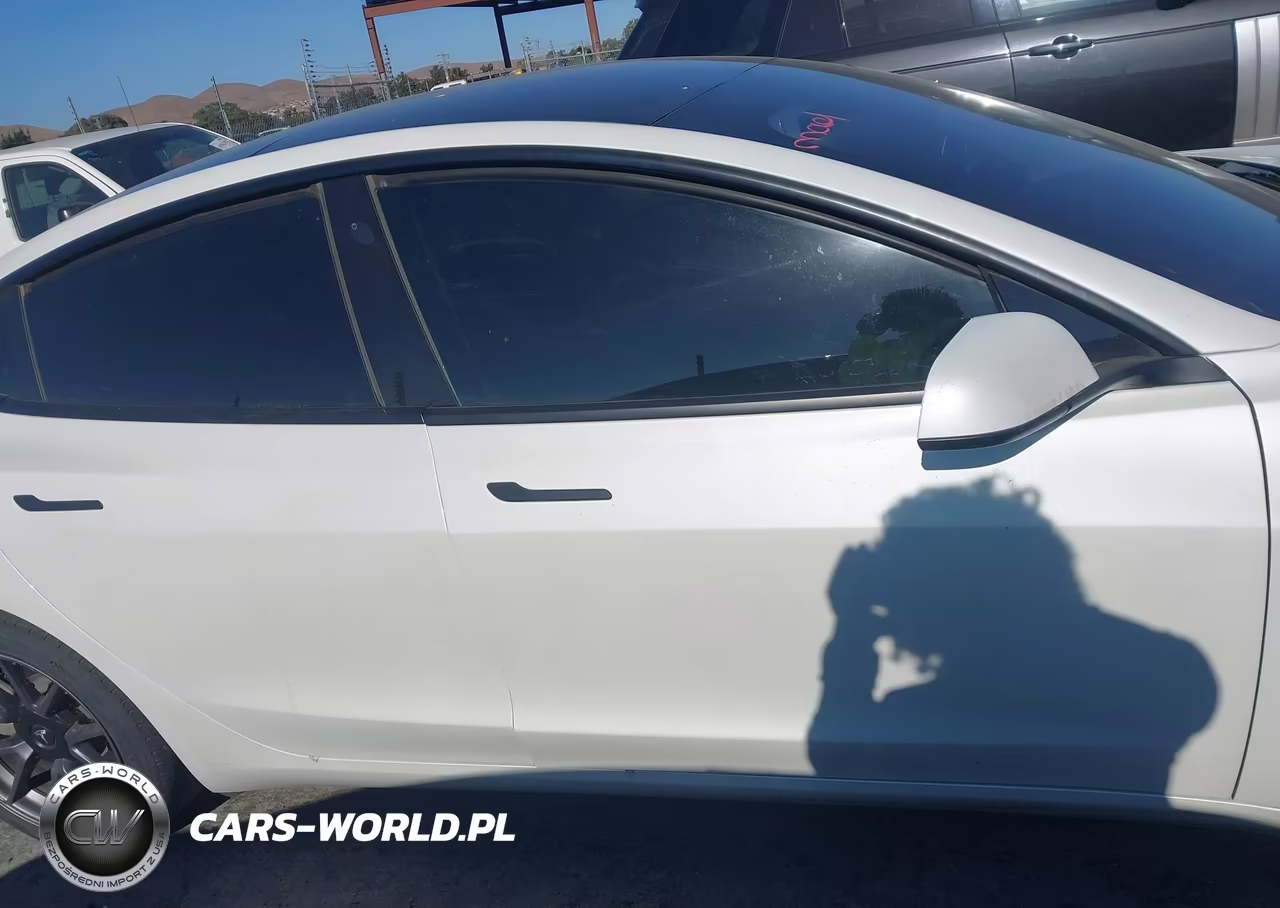 2021 Tesla Model 3 Standard Range Plus Rear-Wheel Drive VIN:5YJ3E1EA1MF002756 - 13