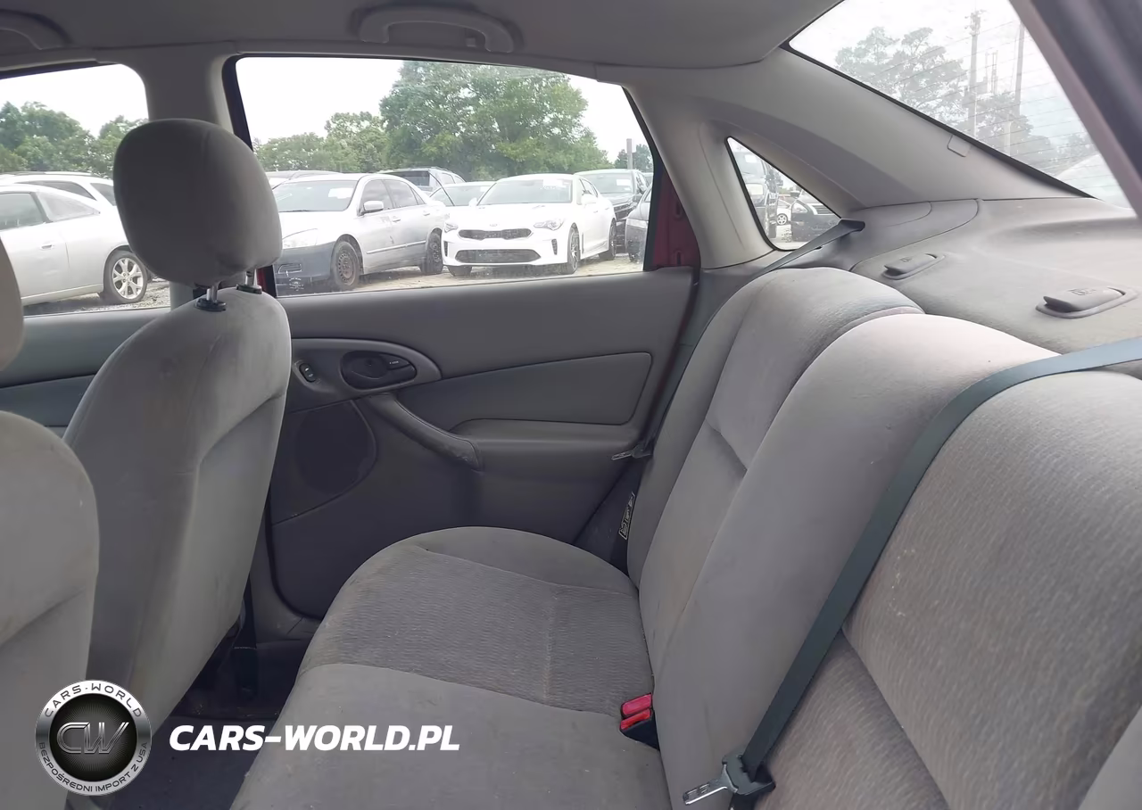 2001 Ford Focus Se VIN:1FAFP34371W155466 - 8