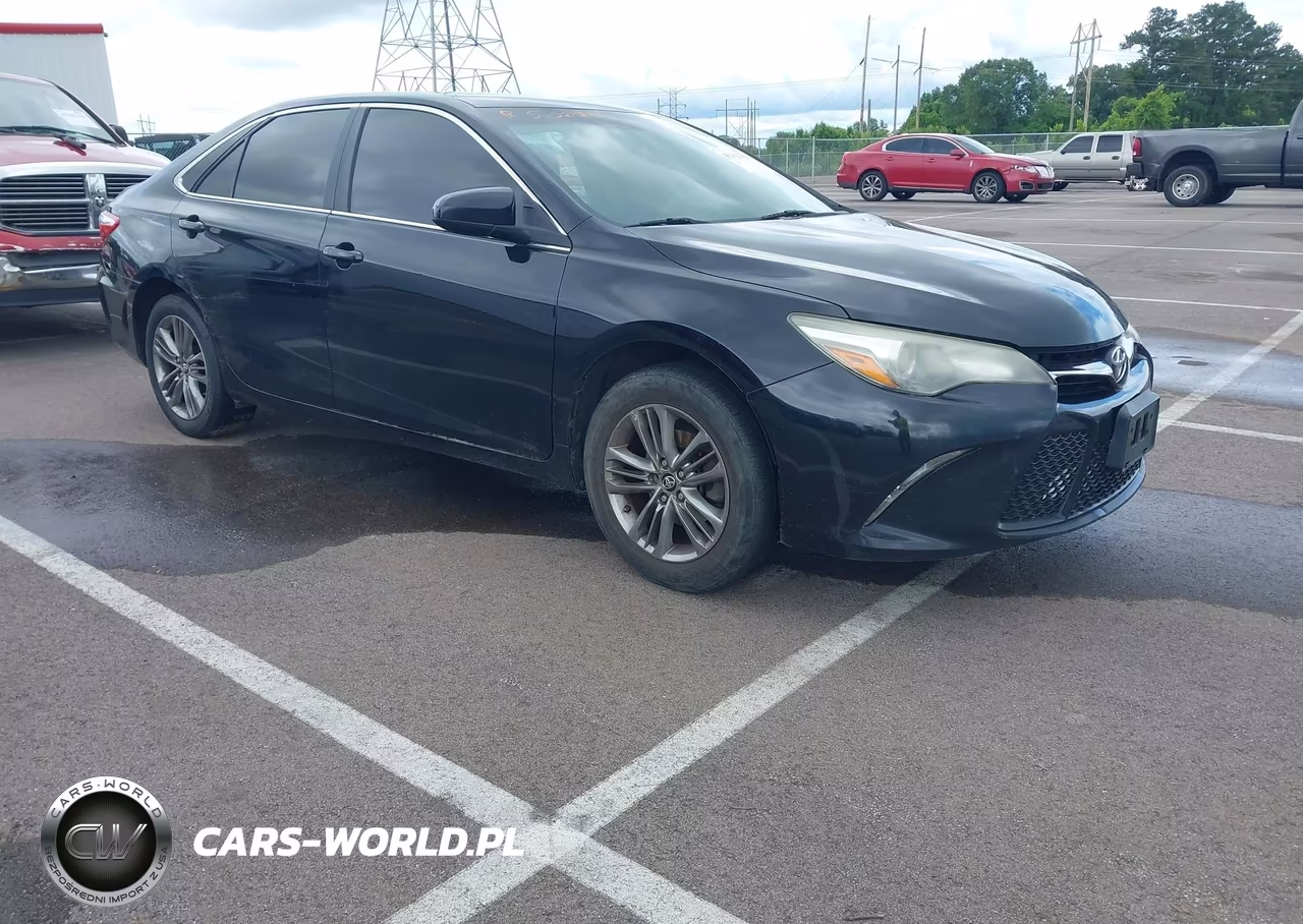 2016 Toyota Camry Se – zdjęcie 1 z 16