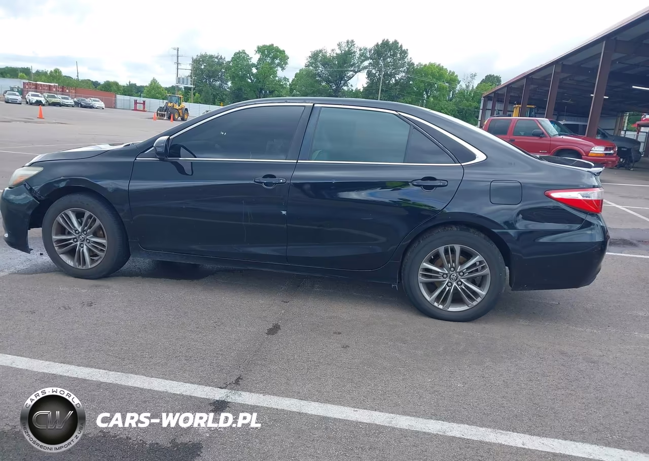 2016 Toyota Camry Se VIN:4T1BF1FK6GU261704 - 14