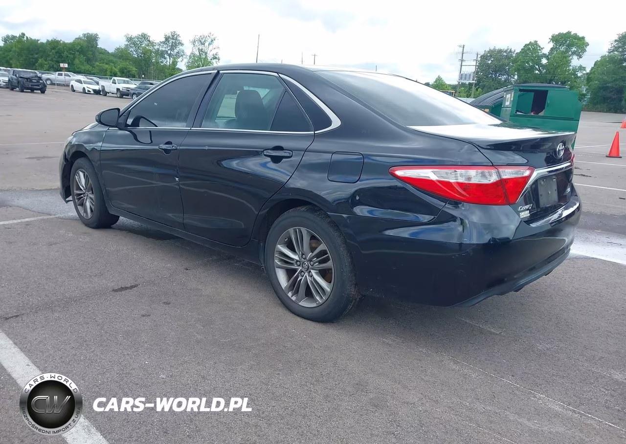 2016 Toyota Camry Se VIN:4T1BF1FK6GU261704 - 3