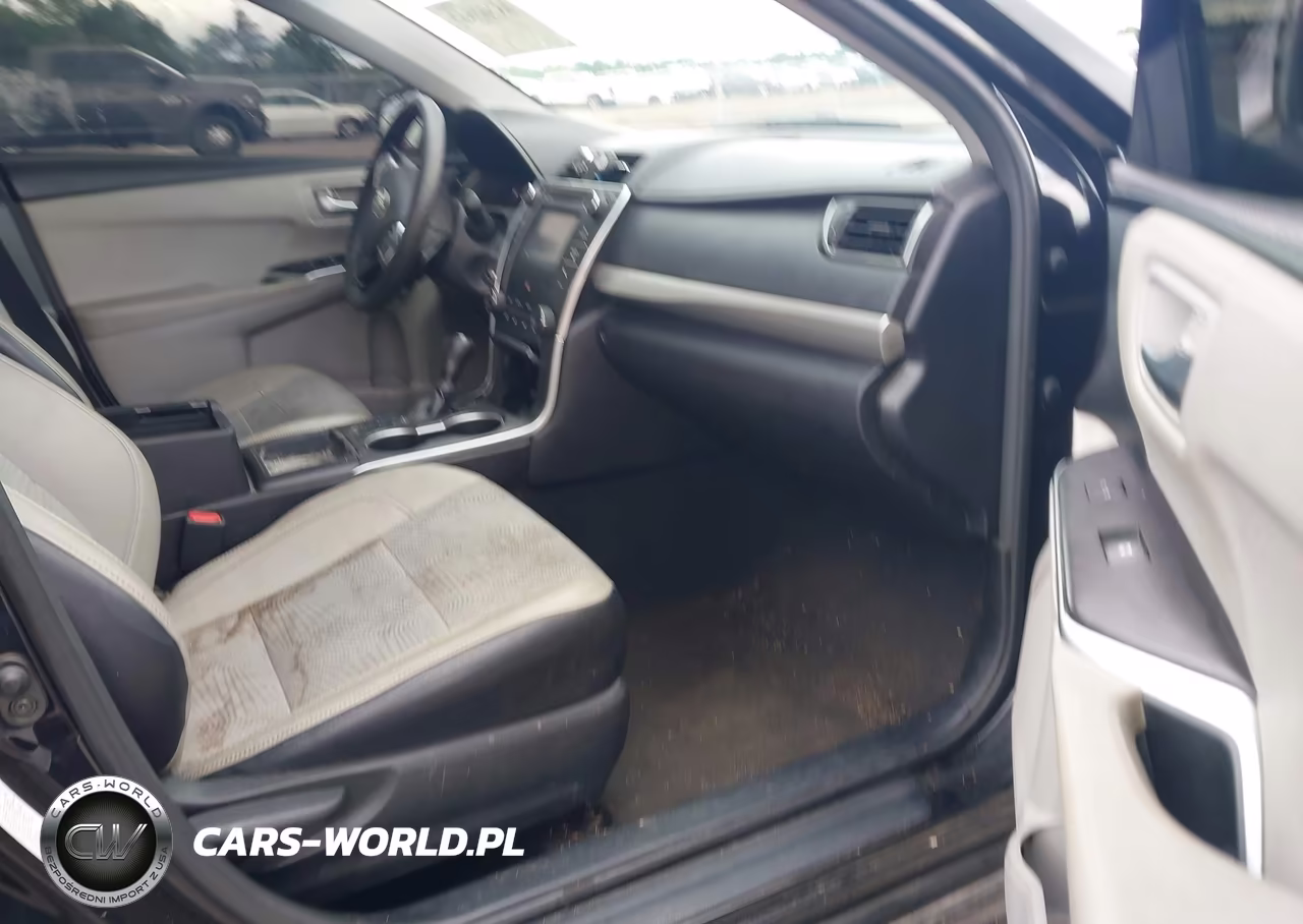 2016 Toyota Camry Se VIN:4T1BF1FK6GU261704 - 5