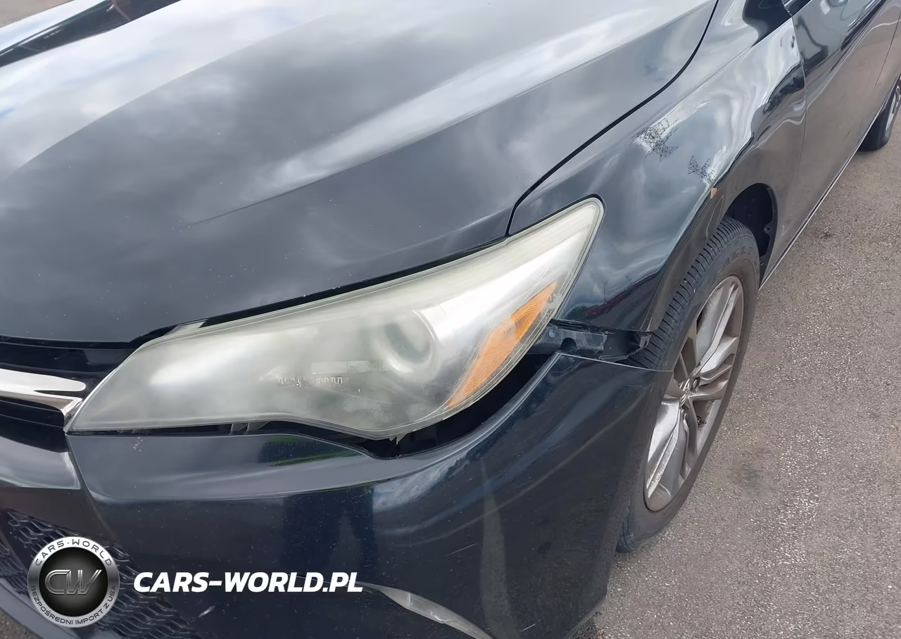 2016 Toyota Camry Se VIN:4T1BF1FK6GU261704 - 6