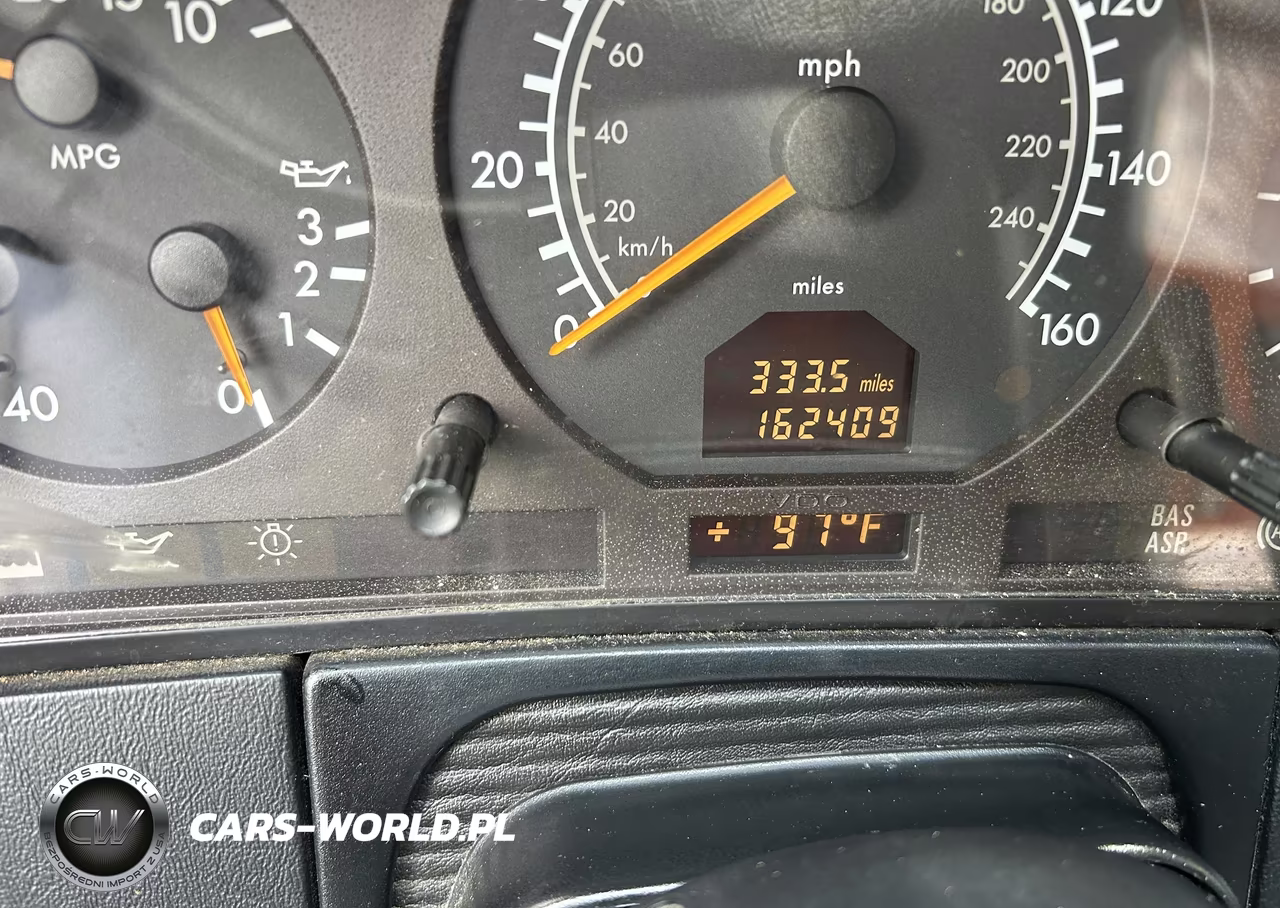 1999 Mercedes-Benz S 320 VIN:WDBGA32G4XA415462 - 7