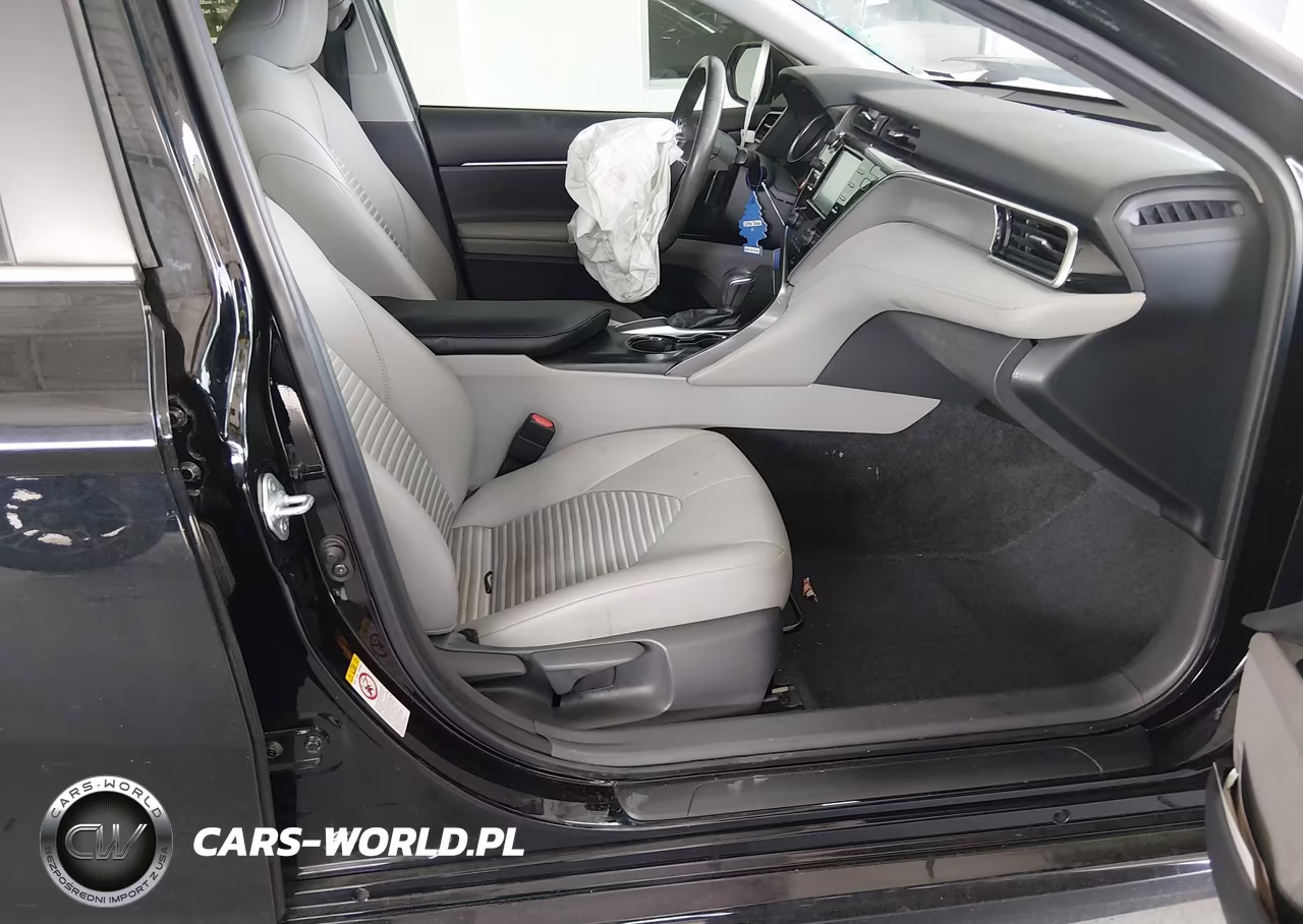 2018 Toyota Camry Se VIN:JTNB11HK4J3025125 - 5