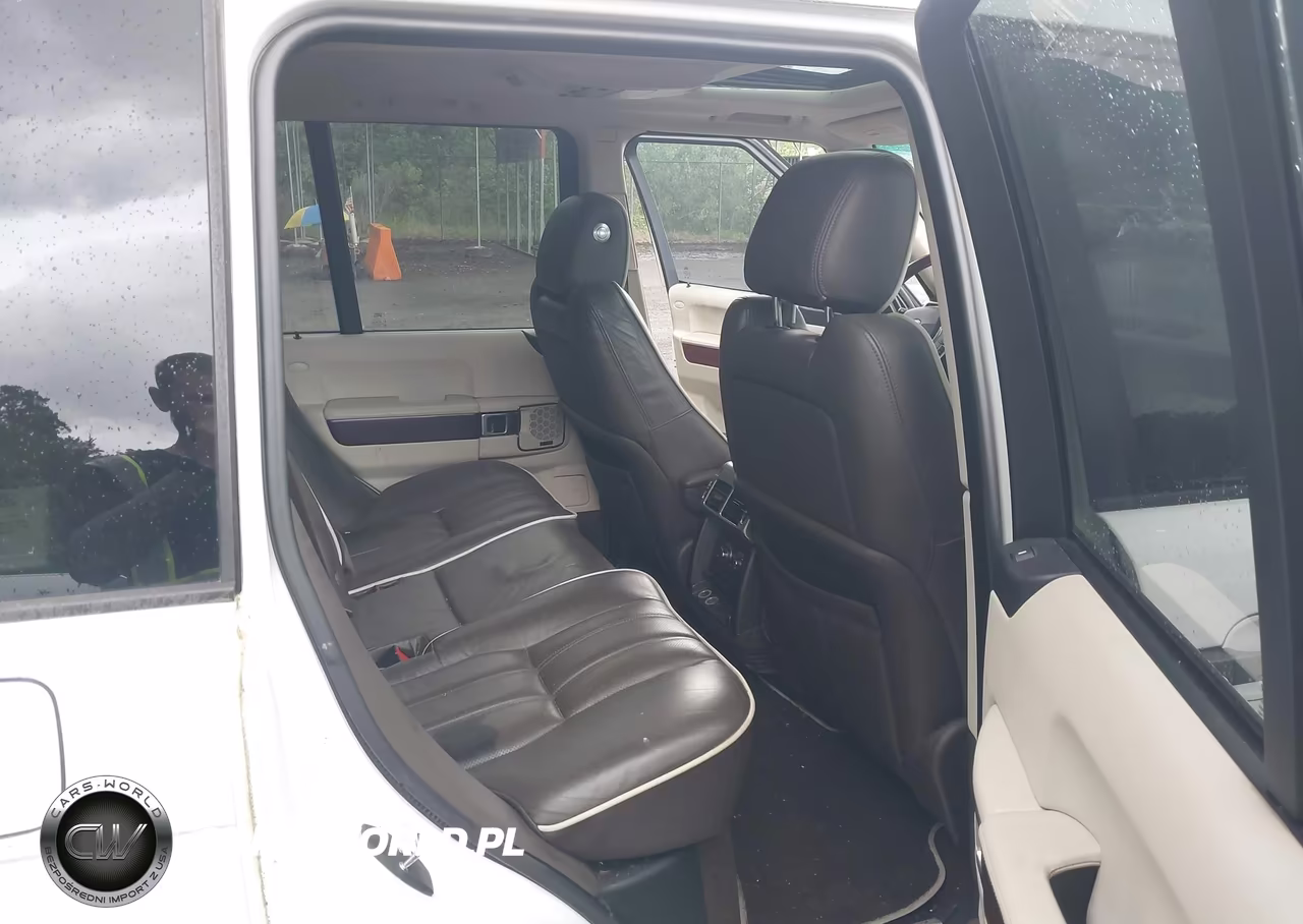 2011 Land Rover Range Rover Hse VIN:SALMF1D40BA345358 - 8