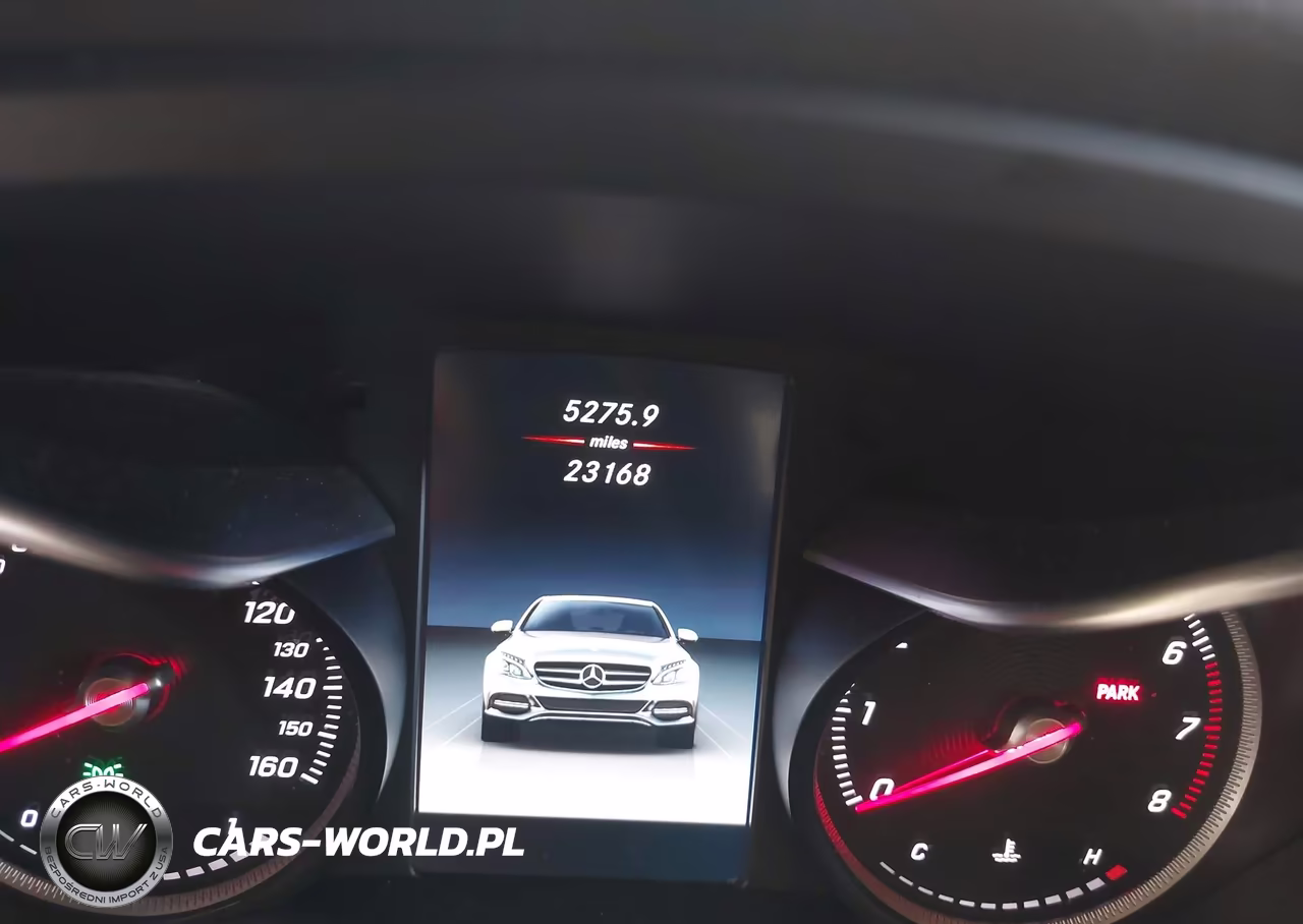 2018 Mercedes-Benz C 300 4Matic VIN:55SWF4KB4JU236912 - 7
