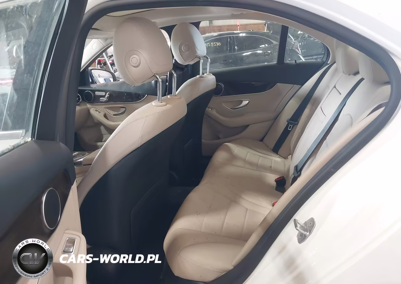 2018 Mercedes-Benz C 300 4Matic VIN:55SWF4KB4JU236912 - 8