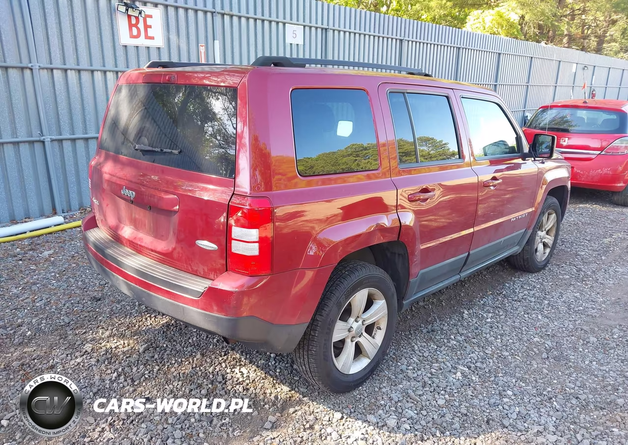 2011 Jeep Patriot Sport VIN:1J4NF1GB0BD212839 - 4