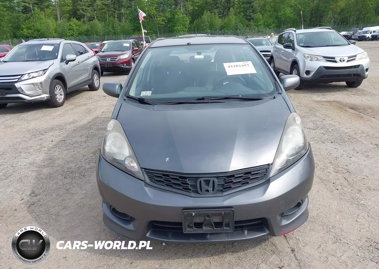 2012 Honda Fit Sport VIN:JHMGE8H5XCC002886 - 12