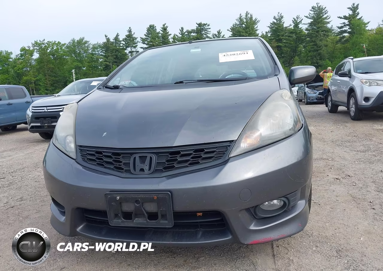 2012 Honda Fit Sport VIN:JHMGE8H5XCC002886 - 6